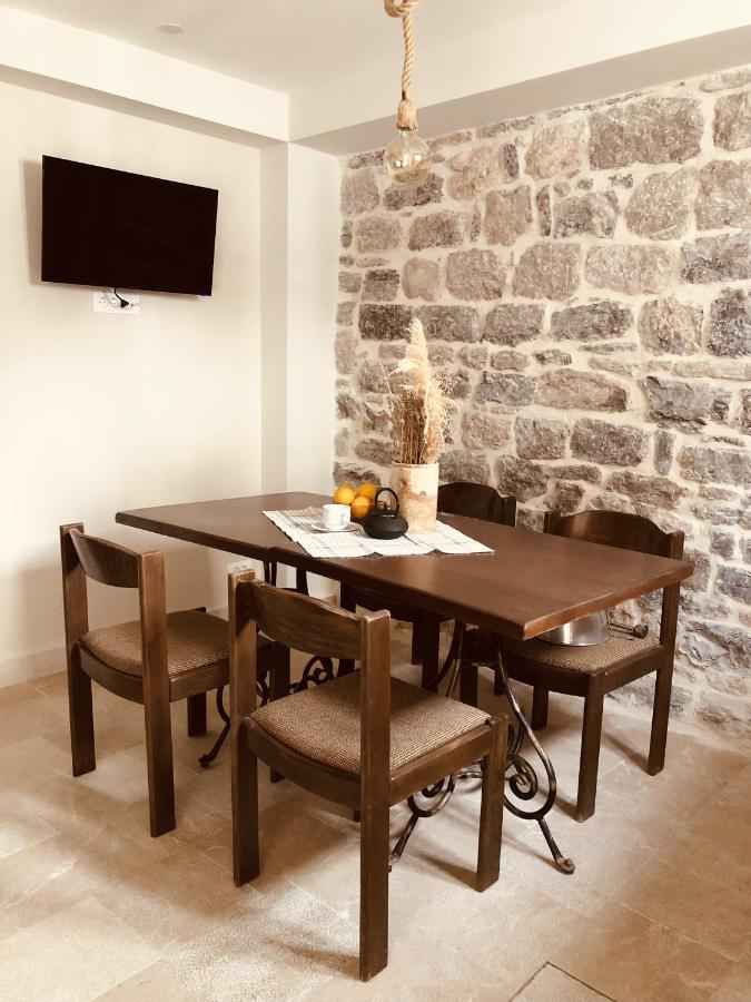 Guesthouse Giraffe Donja Lastva Luaran gambar